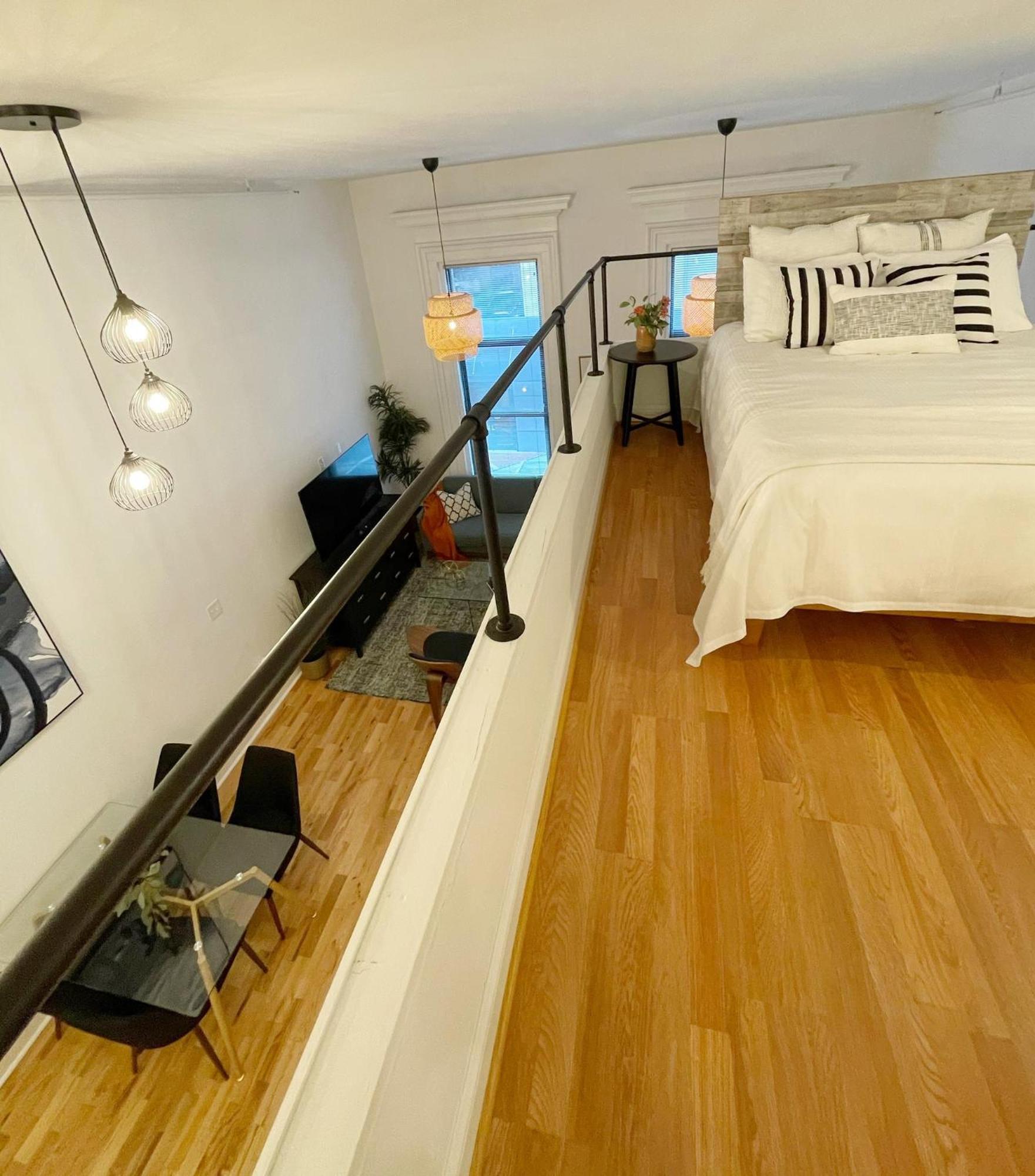 New Haven Stays Room photo