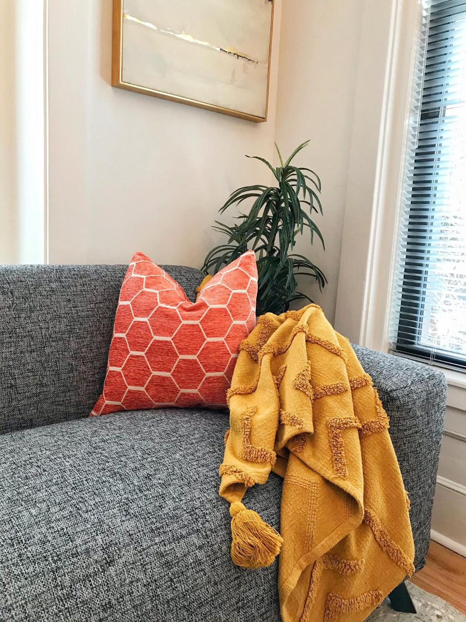 New Haven Stays Room photo